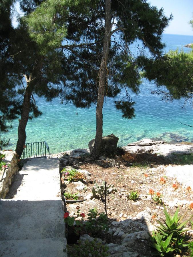 Seaside Secluded Apartments Cove Torac, Hvar - 575 Gdinj Kültér fotó